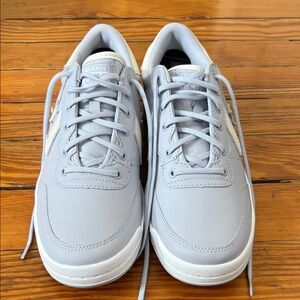 NWOT Converse Fastbreak Pro Ox Low-Top Leather Sneakers in Light Gray and White